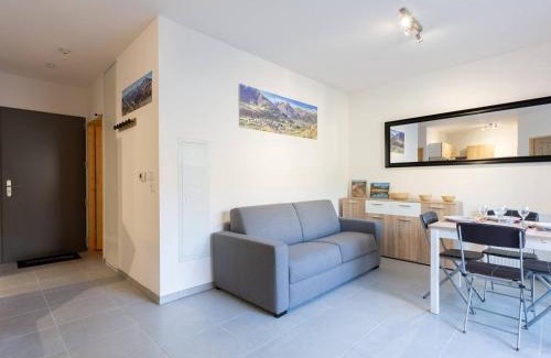Peyragudes Apartamento | À Loudenvielle, T2 moderne, proche télécabine, parking, wifi - FR-1-695-61