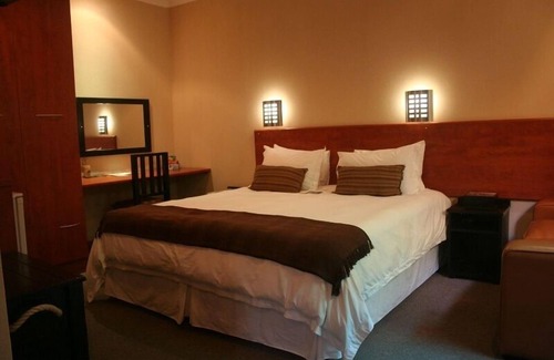 Walmer Casa | á La Martha’s Air-Port Guest House