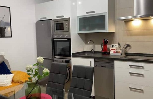 Setenil de las Bodegas Apartamento | ÁTICO CON TERRAZA Y VISTAS (Céntrico, aparcamiento cercano, todo nuevo)