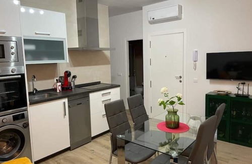 Setenil de las Bodegas Apartamento | ÁTICO CON TERRAZA Y VISTAS (Céntrico, aparcamiento cercano, todo nuevo)