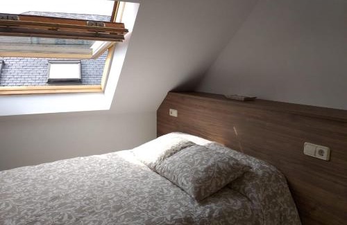 Dean Pequeno Apartamento | Ático centro Ribeira by Cristian&Tamara "alquileres"
