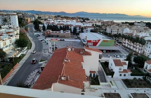Carihuela Apartamento | Ático con vistas panorámicas en Torremolinos