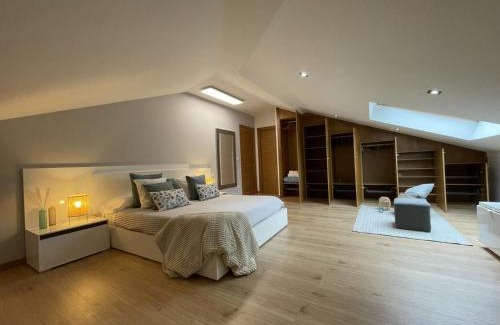 Moana Apartamento | Ático Deluxe muy cerca de la playa, Parking gratis