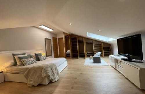 Moana Apartamento | Ático Deluxe muy cerca de la playa, Parking gratis