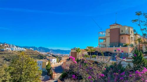 Torrox Apartamento | Ático en alquiler de ensueño cerca de Nerja