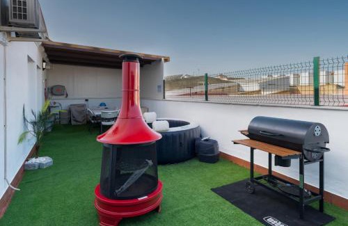 Pilas Apartamento | Ático en Pilas piscina y jacuzzi