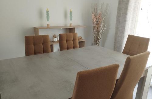 Segur de Calafell Apartamento | Ático Frente al Mar con Parking para 5 personas