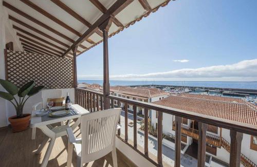 Los Gigantes Apartamento | Ático Los Gigantes VistasWIFI 600 Mbps Playa