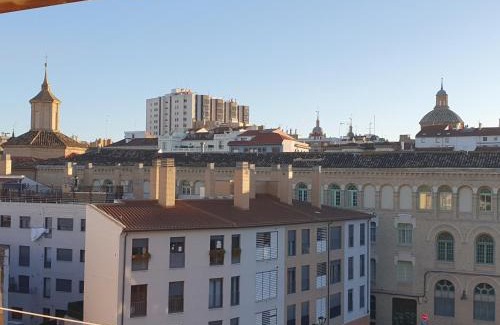San Pablo Apartamento | Ático muy luminoso con Parking,