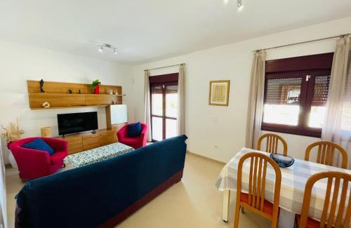 Centro de Conil de la Frontera Apartamento | Ático Premium Conil con 2 terrazas, parking, piscina, Aire Ac y WIFI -SOLO FAMILIAS Y PAREJAS-