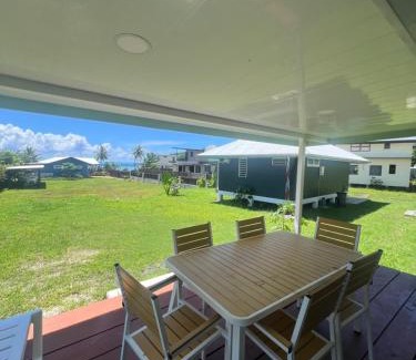 Teahupoo Casa | Ânani - Mirimiri Lodge