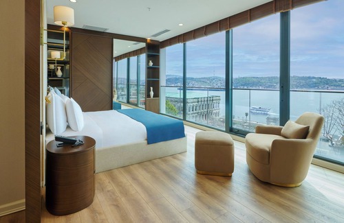 Besiktas Hotel | Çırağan Hotel Bosphorus