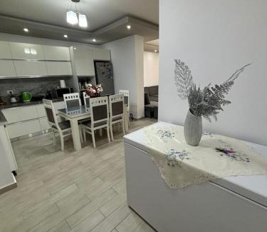 Pogradec Apartamento | Çuka Apartment