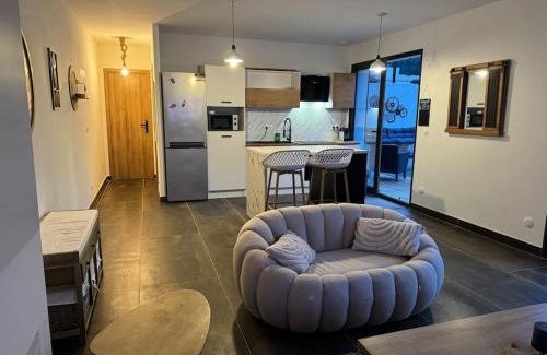 Ensues-la-Redonne Apartamento | Écrin proche des calanques T2 Côte bleue