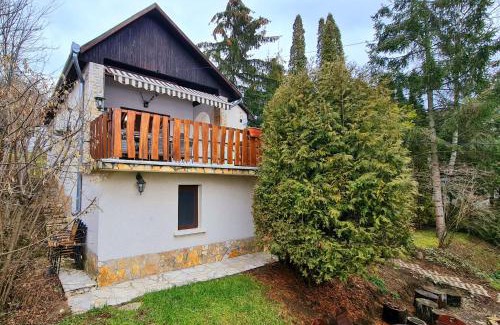 Nograd Casa | Égig Érő Fa Vendégház