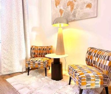 Villefranche-de-Lauragais Apartamento | Élégance Lauragaise * Wifi * Netflix * Terrasse