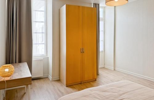 Aurillac Apartamento | Élégance, confort à l'Hôtel particulier d'Aurillac