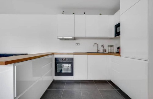 Romainville Apartamento | Élégance en Banlieue Parisienne