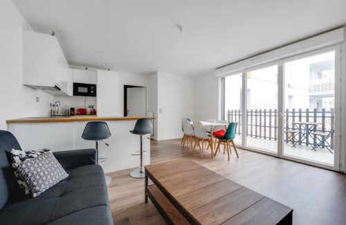 Romainville Apartamento | Élégance en Banlieue Parisienne