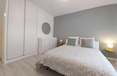 Les Puces de Saint-Ouen Apartamento | Élégance et charme aux portes de Paris