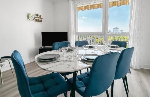 Saint-Etienne-du-Rouvray Apartamento | Élégance et vue panoramique, proche Zenith