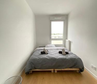 Villemomble Cama Y Desayuno | Élégance Parisienne
