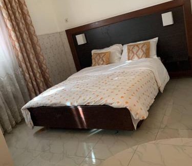 Yaounde Apartamento | Établissement Suzanne