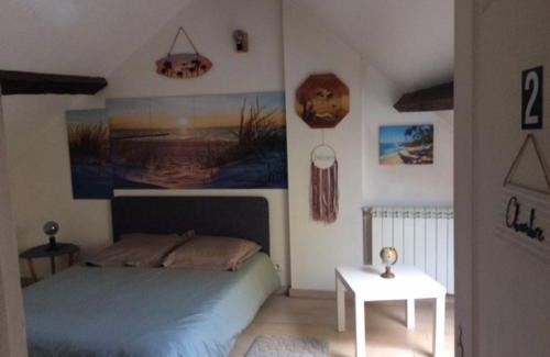 Roissy-en-France Casa | ÉTAGES PRIVÉE POUR 4 PERSONNES 2 CHAMBRES ET 1 SALE DE BAIN i