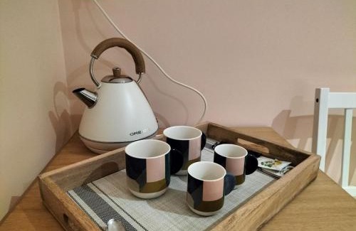 Pontavert Cama Y Desayuno | Étape au Chemin des Dames - Chambre et table d'hôtes