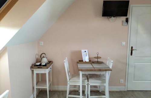 Pontavert Cama Y Desayuno | Étape au Chemin des Dames - Chambre et table d'hôtes