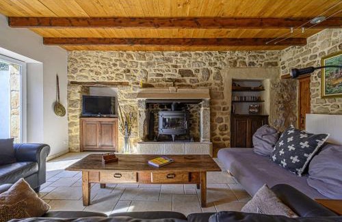 Etel Villa | Étel - Longère 7 pièces 150 m² - Wifi - Jardin clos - FR-1-479-225