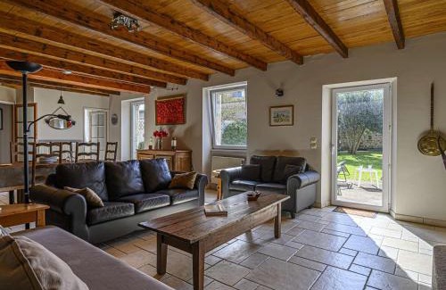 Etel Villa | Étel - Longère 7 pièces 150 m² - Wifi - Jardin clos - FR-1-479-225