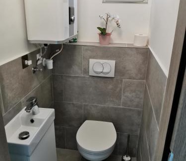Csopak Apartamento | Éva Apartmanház