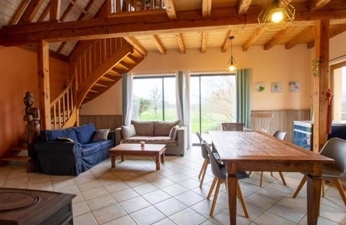 Plazac Casa | Évasion en Périgord: Gîte 4 chambres, terrasse, jardin, animaux bienvenus, près de Sarlat - FR-1-616-449