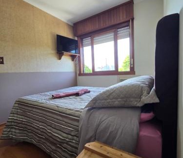 Cidade Baixa Apartamento | Ótima Localização, Confortável e com Garagem
