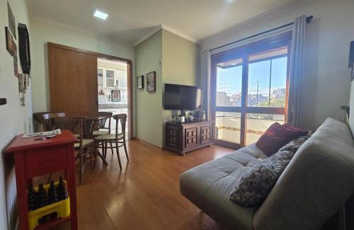 Cidade Baixa Apartamento | Ótima Localização, Confortável e com Garagem