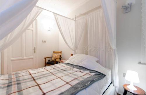 Konak Apartamento | Ödüllü Tarihi Rum Evi Teraslı