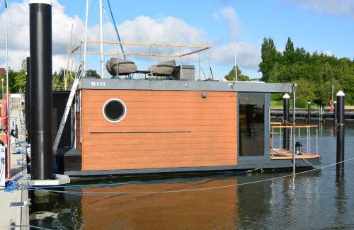 Knieper Nord Alquiler De Eote | ÖKO Budget Hausboot Retreat Morgenrot
