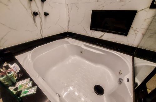 Pinheiros Hotel | Único Motel Faria Lima