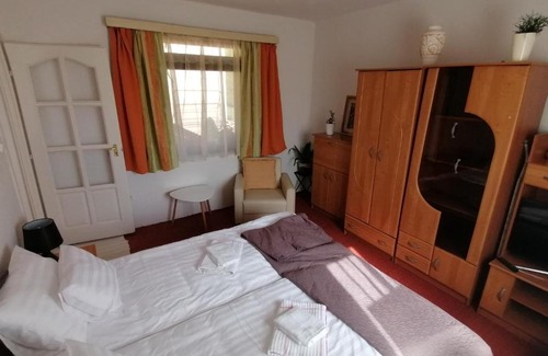 Debrecen Apartamento | Úrrétje Vendégház