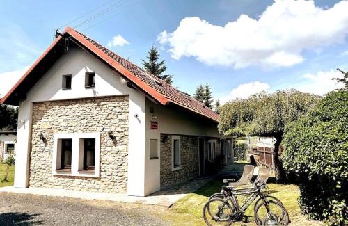 Malotice Casa | Útulný dům pro odpočinek