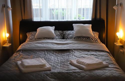 Satoraljaujhely Apartamento | Üveghíd Apartman