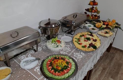 Tvrdonice Casa | Čičina Tvrdonice penzion, restaurace, vinný sklep