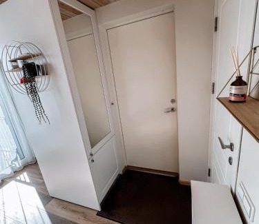 Palanga Apartamento | Čiki Puki buto nuoma su šildomu lauko baseinu Kunigiškėse
