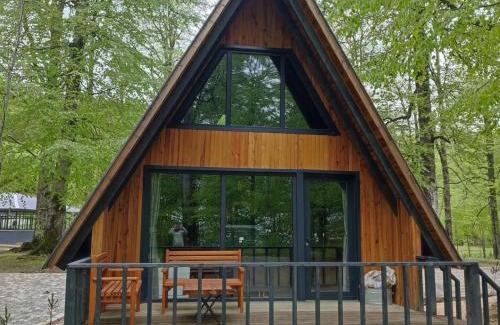 Korgan Chalet De Esquí | ıtenıcı konaklamalı orman park