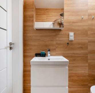 Srodmiescie Apartamento | Łódź Fabryczna Deluxe Studio
