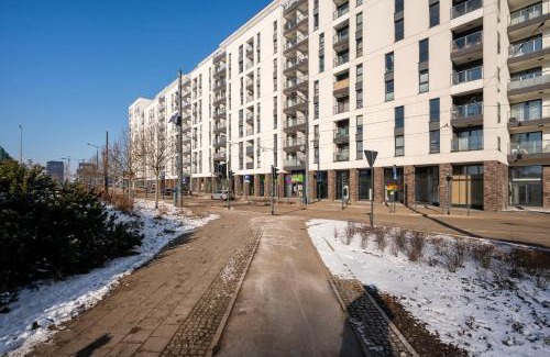 Srodmiescie Apartamento | Łódź Fabryczna Deluxe Studio