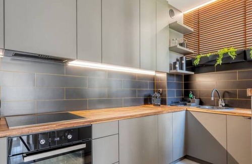 Baluty Apartamento | Łódź Retreat Apartments - Parking, Terrace & Garden - by Rentujemy