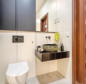 Baluty Apartamento | Łódź Retreat Apartments - Parking, Terrace & Garden - by Rentujemy