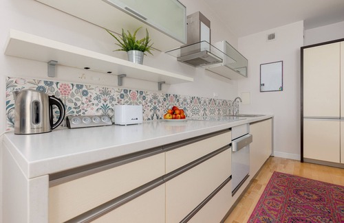 Targowek Apartamento | Św. Wincentego 128 | Wifi, Pet-friendly, 1 Bedroom, Balcony, Parking, Warsaw